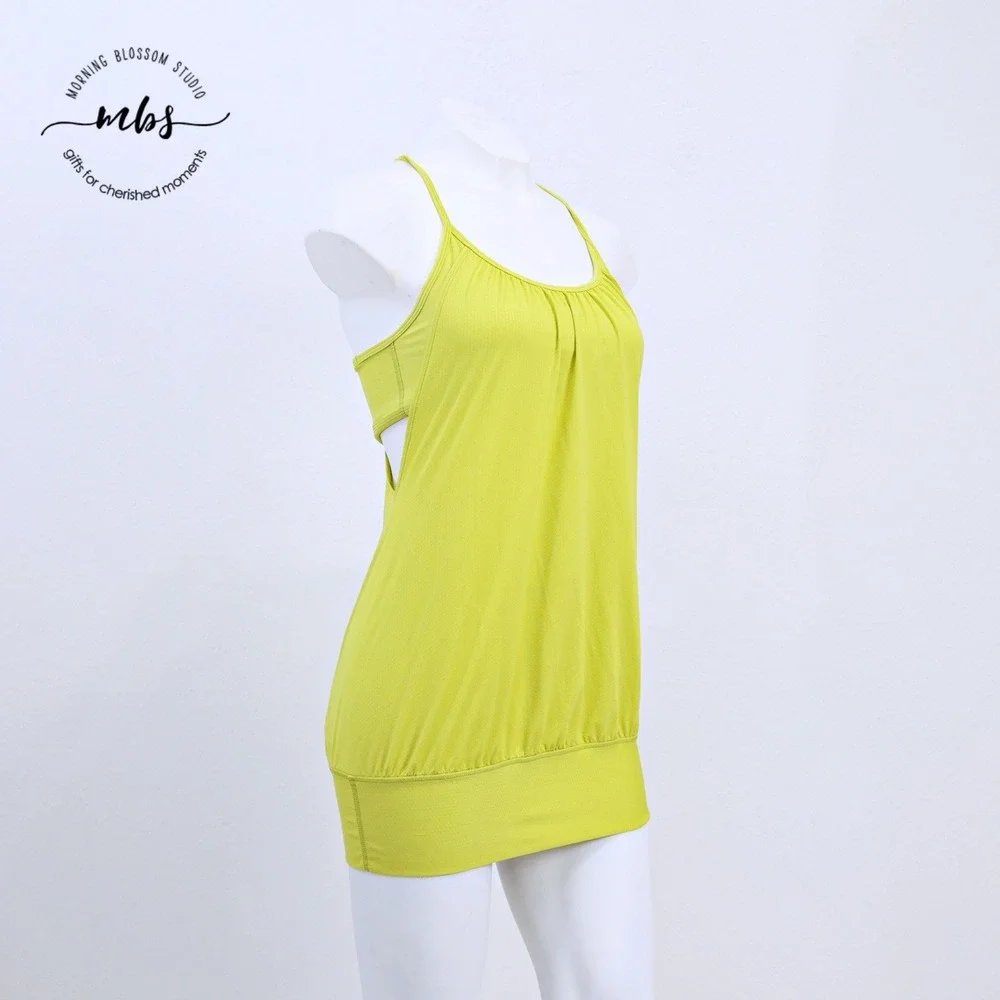 Lululemon No Limits Racerback Built-in Bra Flowy Tank Top‎ Green Women 6